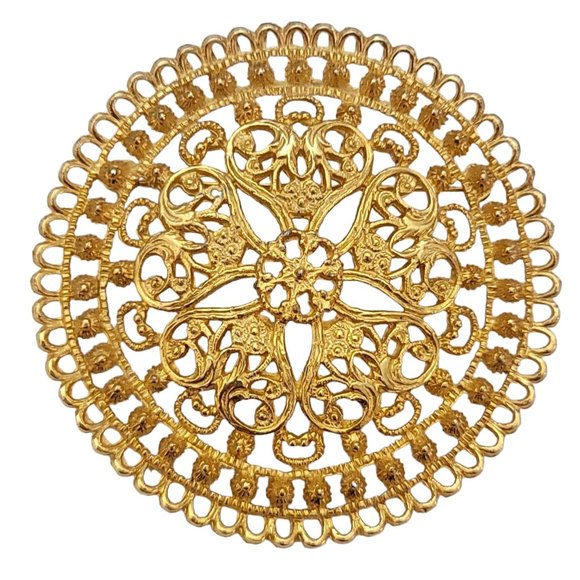 Gold Tone Round Heart Medallion Etruscan Statement Brooch K880 - Picture 6 of 6